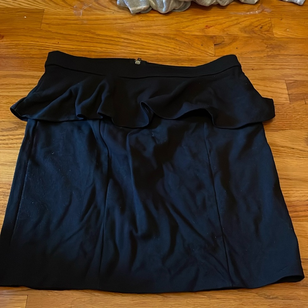 American Eagle peplum skirt